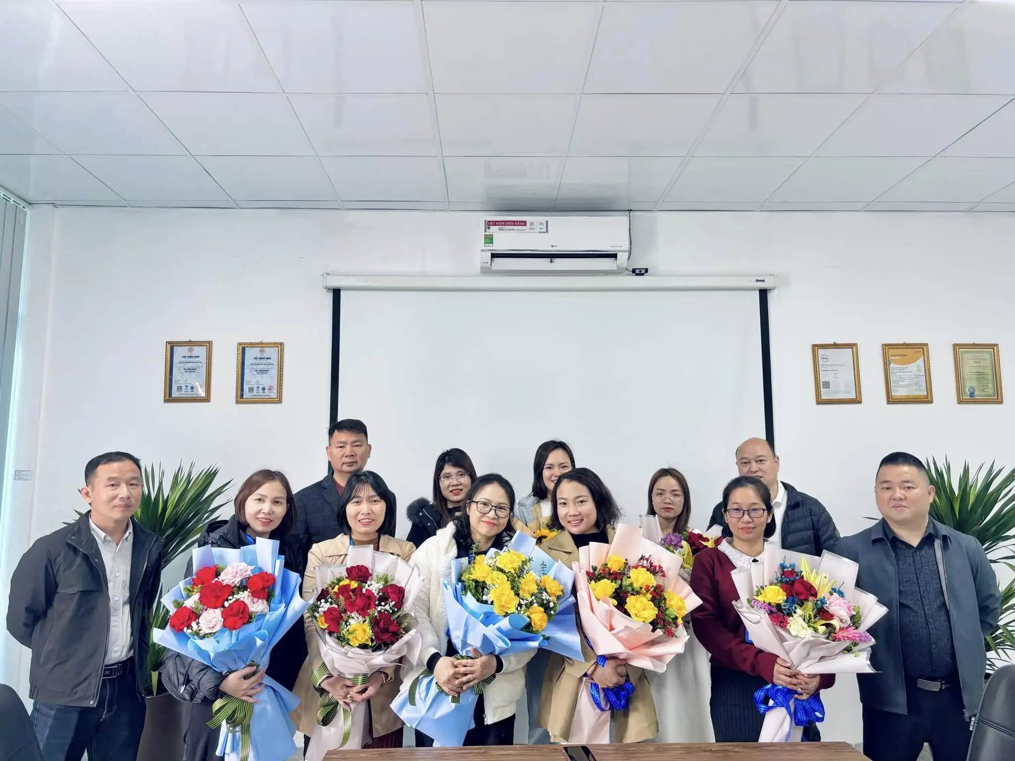 Happy Women's Day 8-3